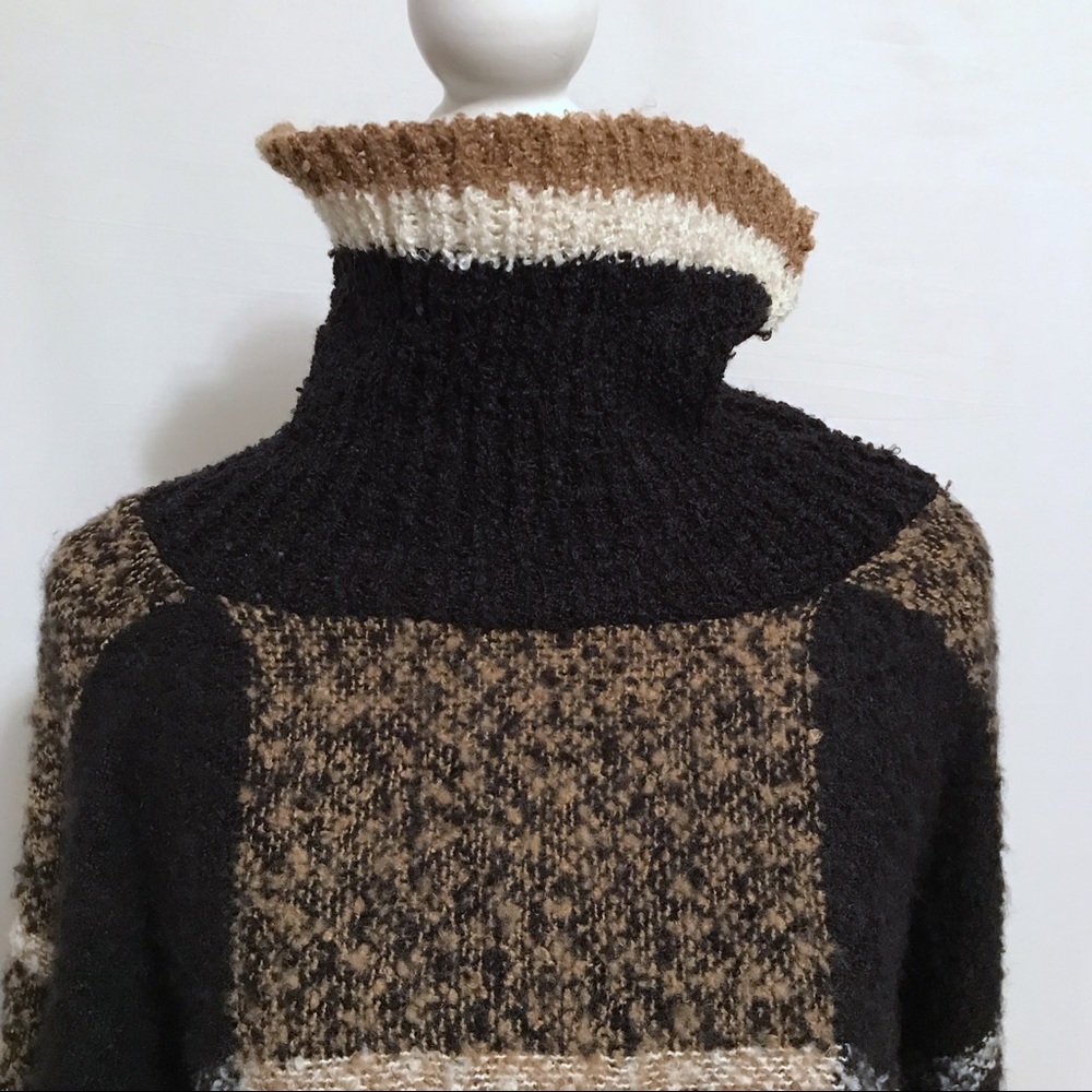 ❌SOLD❌ Accessory Street NWT Knitted Ruana-Poncho One Size - Picture 7 of 8